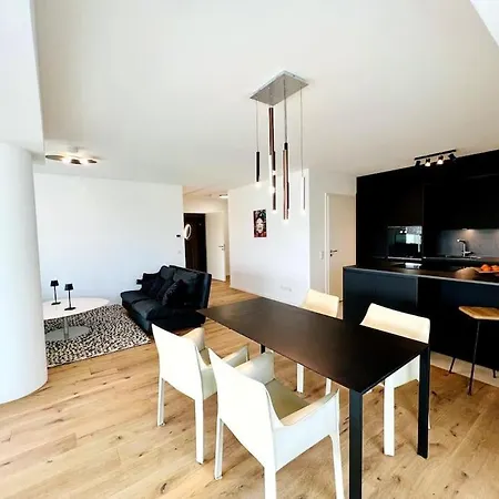Einzigartige Luxuswohnung In Bestlage Apartment *